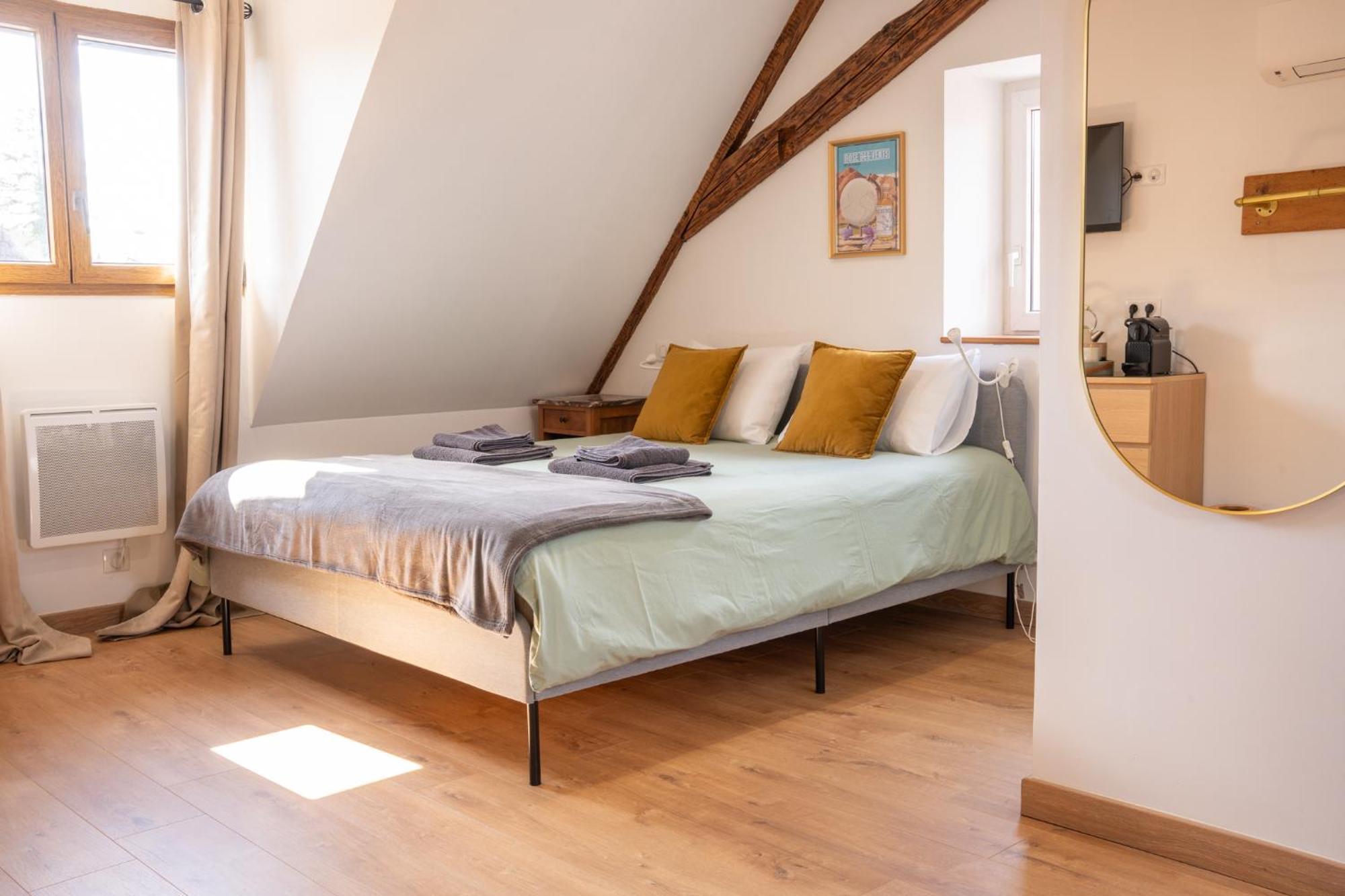 Chambre Rose Des Vents エーグイスハイム エクステリア 写真